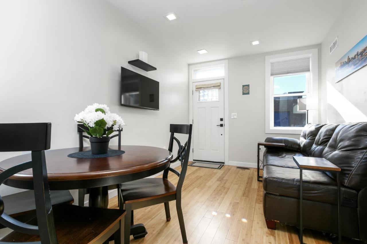 Cozy Ba Townhome Near Little Italy I Fells Point Baltimore Bagian luar foto