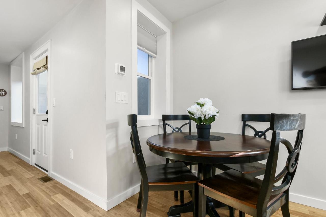 Cozy Ba Townhome Near Little Italy I Fells Point Baltimore Bagian luar foto