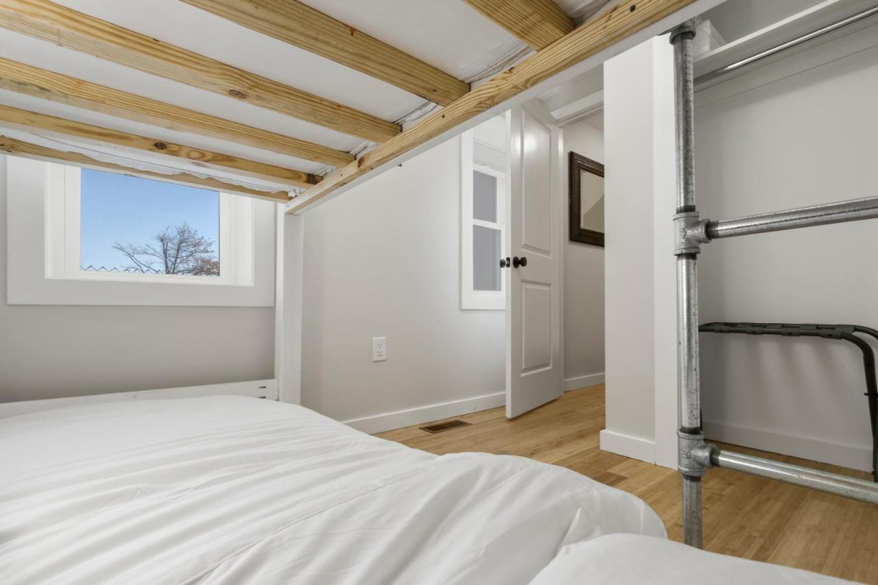 Cozy Ba Townhome Near Little Italy I Fells Point Baltimore Bagian luar foto